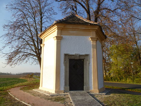 Hédervár, Az 1709-ben épített Pedegrinus kápolna, 2011. november 05.-én