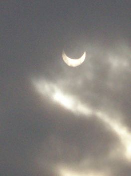 2011január4 -Részleges napfogyatkozás