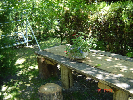 A kerti asztalumk