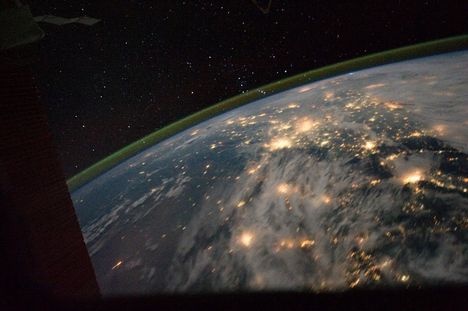 China-Orion-ESC_large_ISS028_ISS028-E-30829