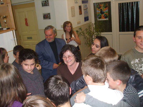 Mikulás a Széchenyi Iskola báljában 2011. Gönyű 26