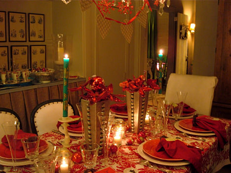 visual vamp christmas table night