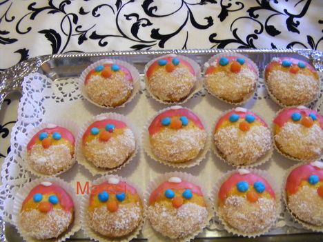 Télapó muffinok