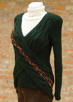 Kézimunkasuli - sötétzöld kötött pulóver