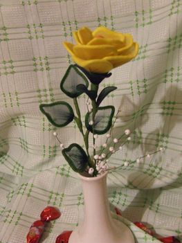 sárga rózsa2