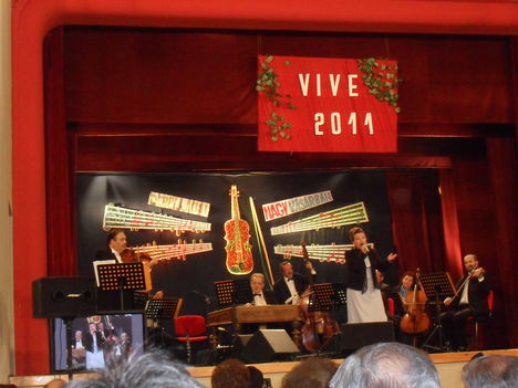 VIVE Magyarnóta és Csárdásfesztivál 2011 December 9 Torontálvásárhelyen-Vajdaságban