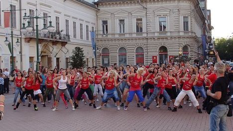 Zumba Szeged Flash mob 12
