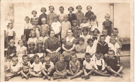 1938. A gyerekek zöme 1933-as születésű