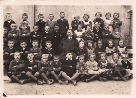 1941. iskola 1933-as születésűek