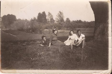 Kónyi fiatalok 1953
