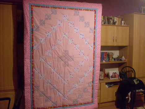Patchwork takaró, Pető Marcsi készitette. Százhalombatta