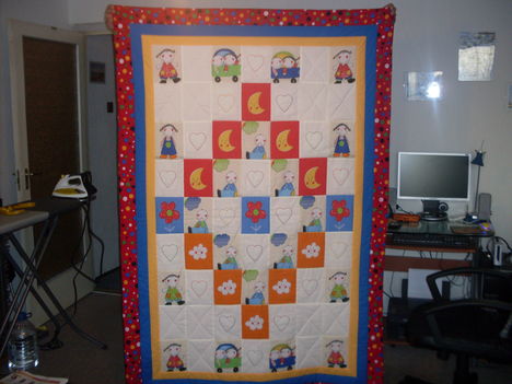 Patchwork takaró. Pető Marcsi készítette. Százhalpmbatta