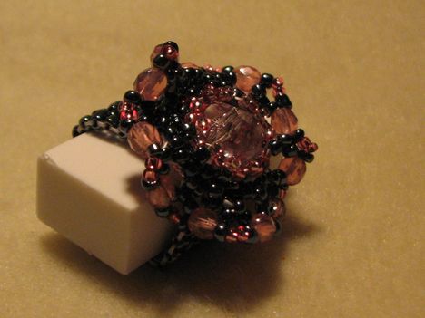 Fekete-rózsaszín raw gyűrű