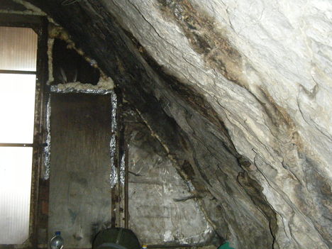 Cserepeskői barlangszállás