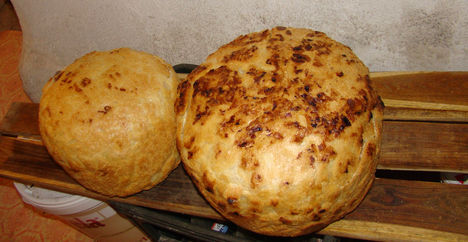 Illatos , ropogos
