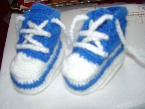 baby cipő 2