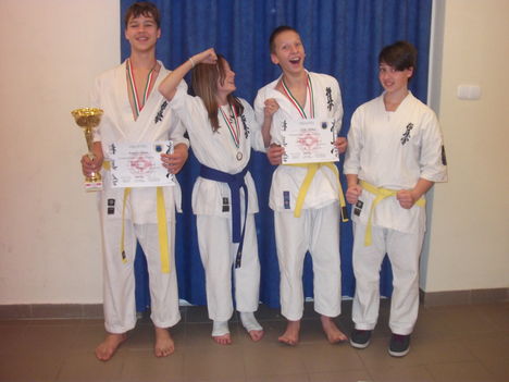 Karate Gyöngyös 2011 070