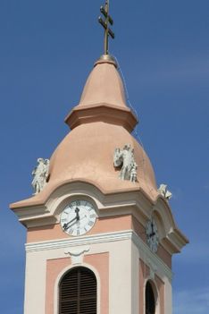 Szentháromság templom tornya
