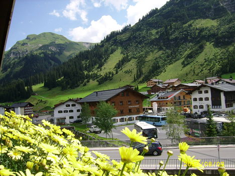 Tirol 8