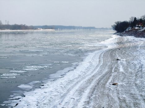 tél, Duna, 2012. február, jég 12