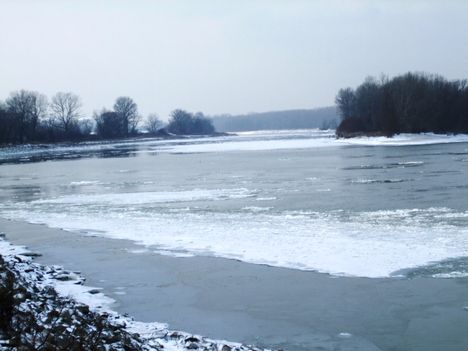 tél, Duna, 2012. február, jég 15