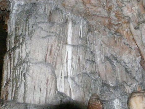 Drogarati cseppkőbarlang