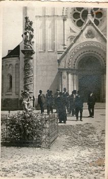 A templom főbejárata 1930
