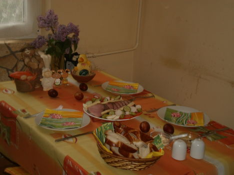 húsvéti asztal 001