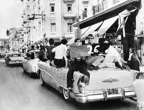 1959 január a forradalom győzelmének ünnepe Havannában