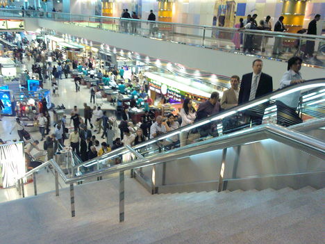 dubai 13 Dubai Airport nagy a forgalom
