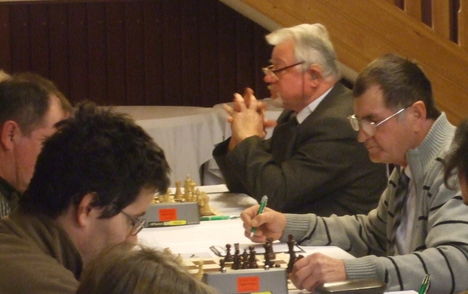 Gönyű - Lövő megyei I. oszt. sakkmérkőzés (6-4) 12
