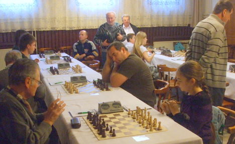 Gönyű - Lövő megyei I. oszt. sakkmérkőzés (6-4) 1
