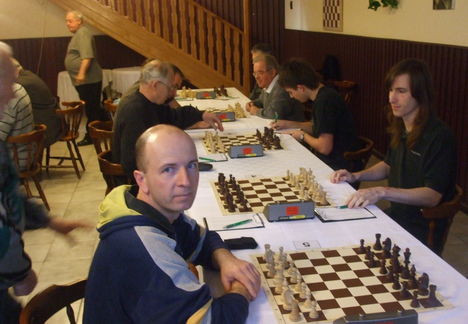 Gönyű - Lövő megyei I. oszt. sakkmérkőzés (6-4) 4
