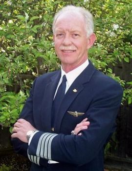 Sullenberger, a Hudson folyóba zuhant gép pilótája