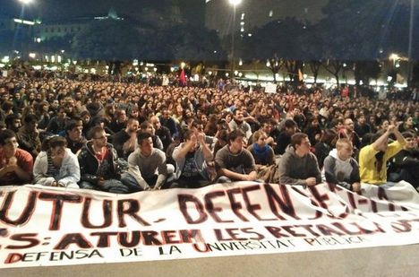 Fiatalok tüntetése Barcelona 4
