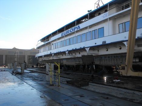 Európa m/s