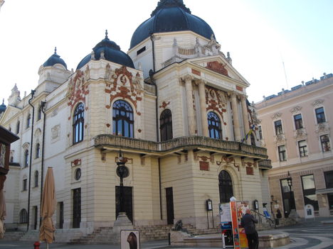 Pécs, Nemzeti Színház