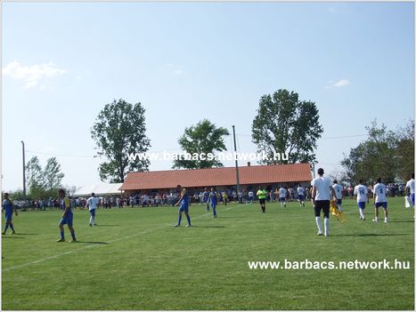 Jótékonysági futball 2012.05.01