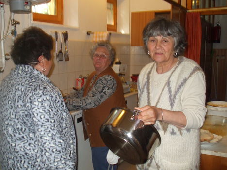 asszonyok a konyhában