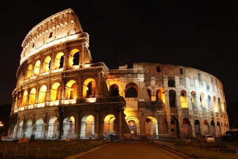 Colosseum éjszaka
