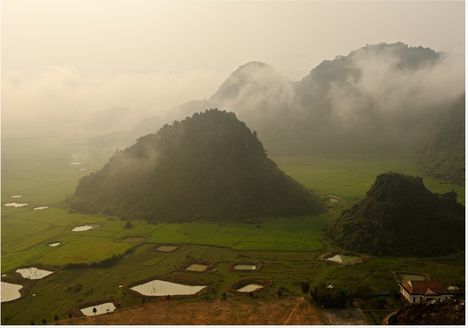 Lélegzetelállító fotók a vietnami barlangról, ahova egy felhőkarcoló is beférne 8