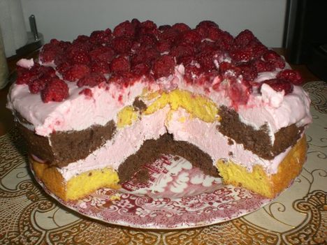 Malna kremes torta