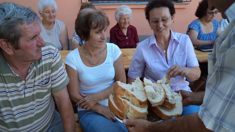 kenyérszentelés (60)