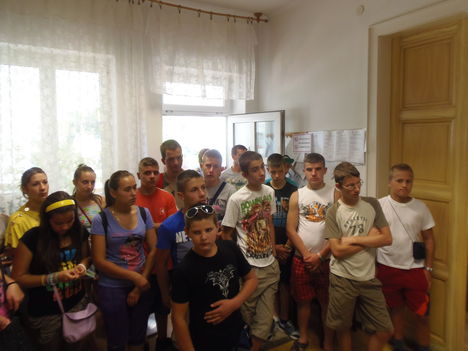 A hivatalban 12