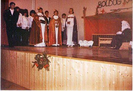 Óvodásszülők karácsonyi műsora 1997