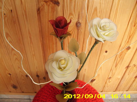 harisnya virágaim 016