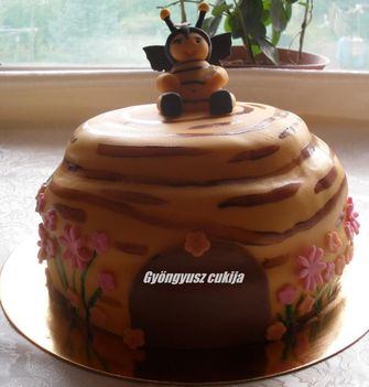 Méhkaptár torta 2