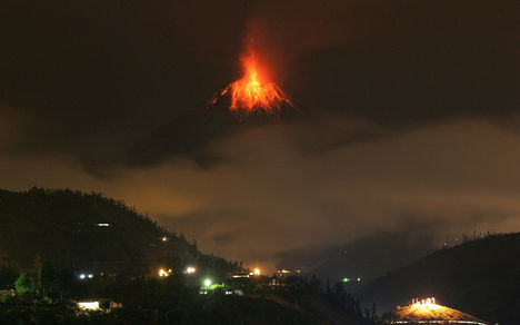 Izzó vulkán-449347