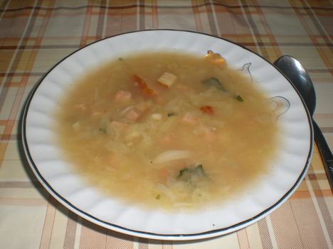 Kaposzta leves