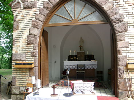 Bagolyvár utcai kis kápolna
